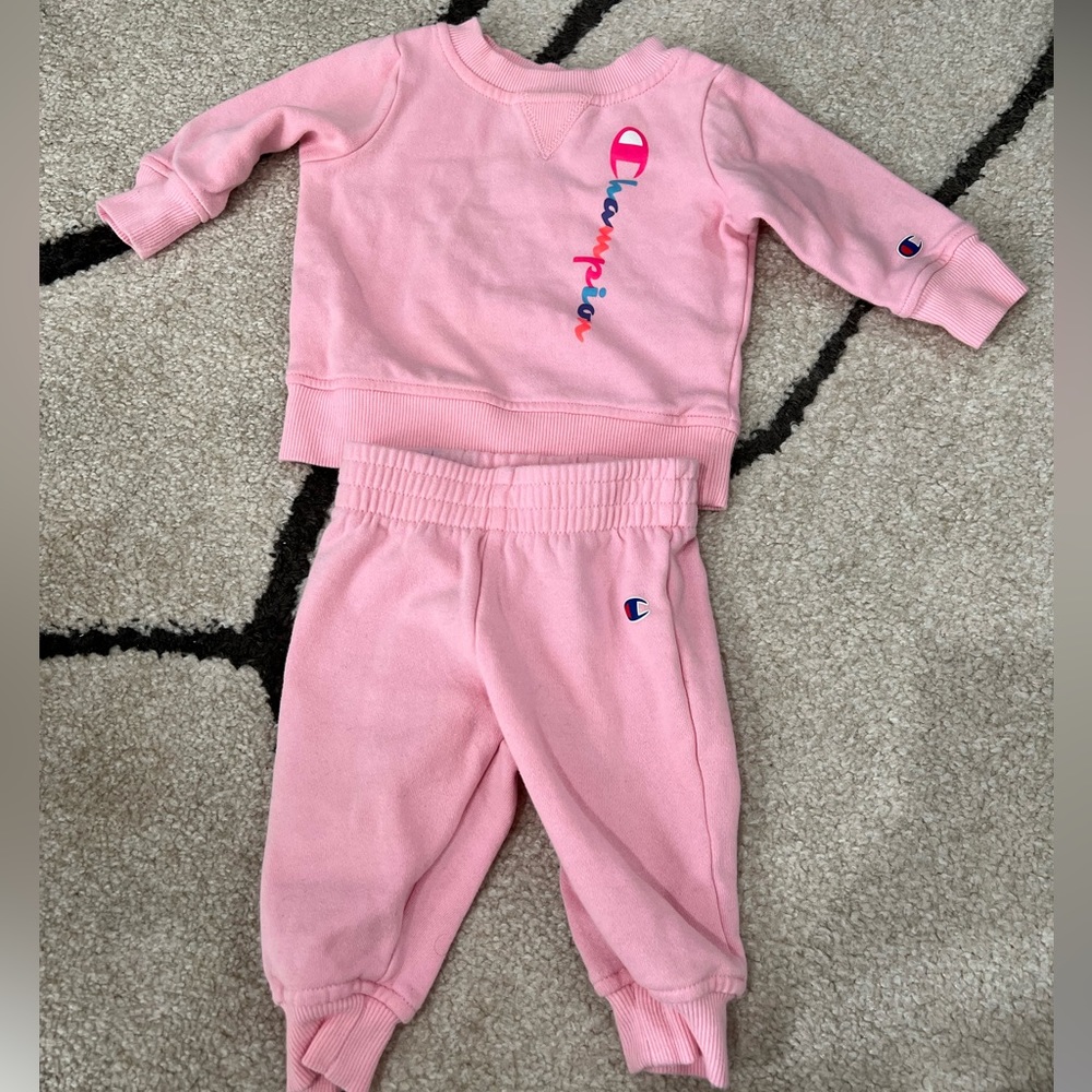 Champion Infant Outfit - 6-9 Months - Pink
